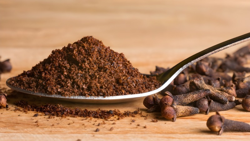 نحوه مصرف میخک